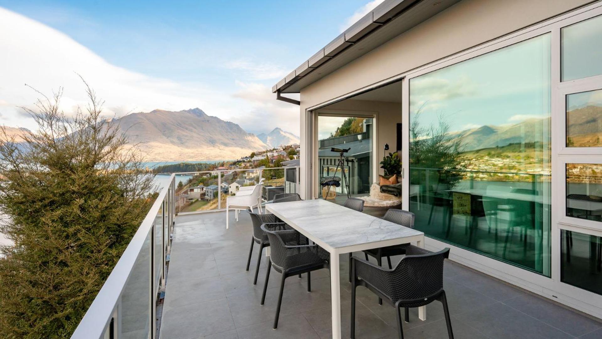 Tahuna Vista-Fire Place-Hot Tub -Free Parking -Bbq Queenstown Eksteriør billede