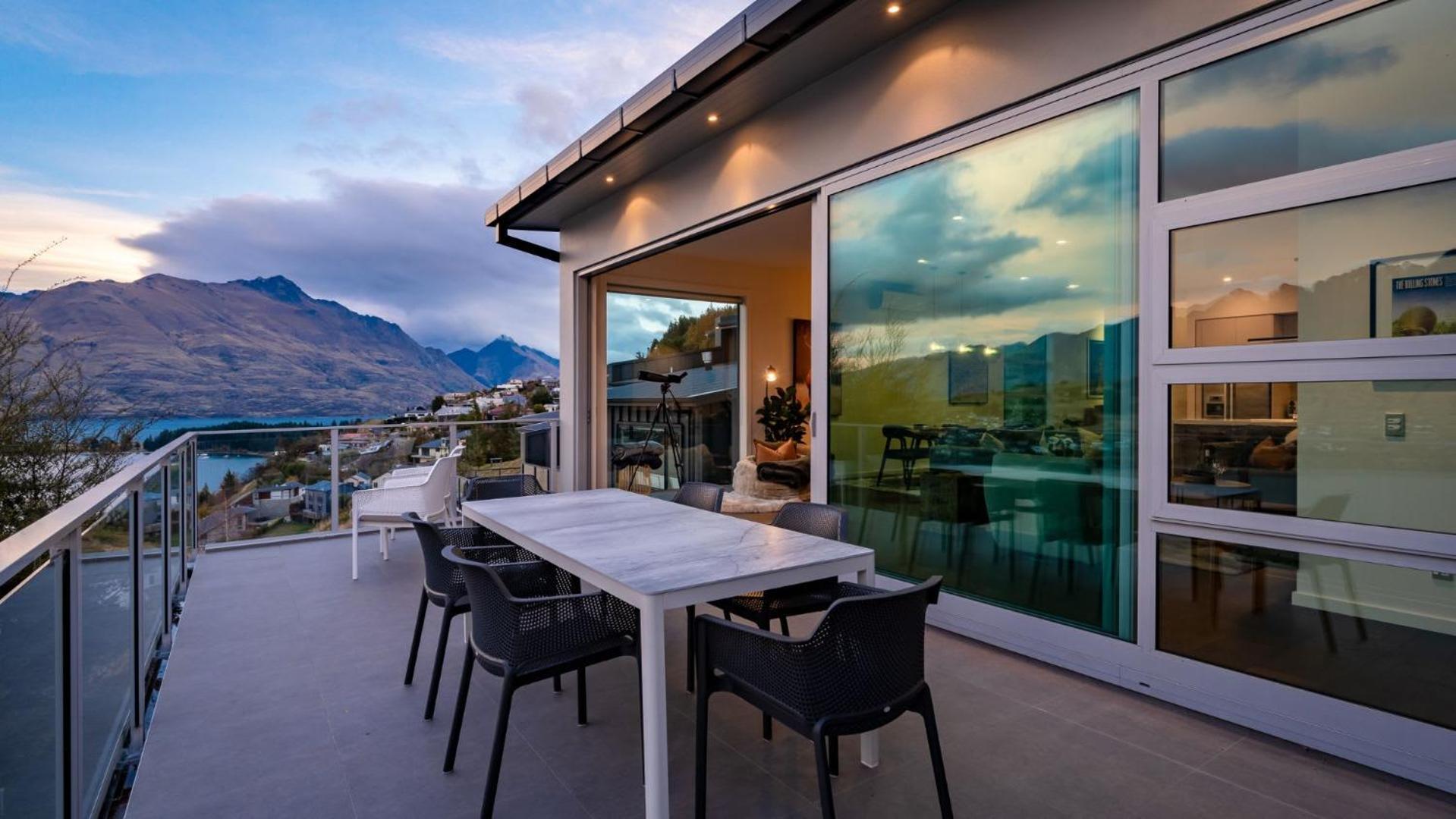 Tahuna Vista-Fire Place-Hot Tub -Free Parking -Bbq Queenstown Eksteriør billede